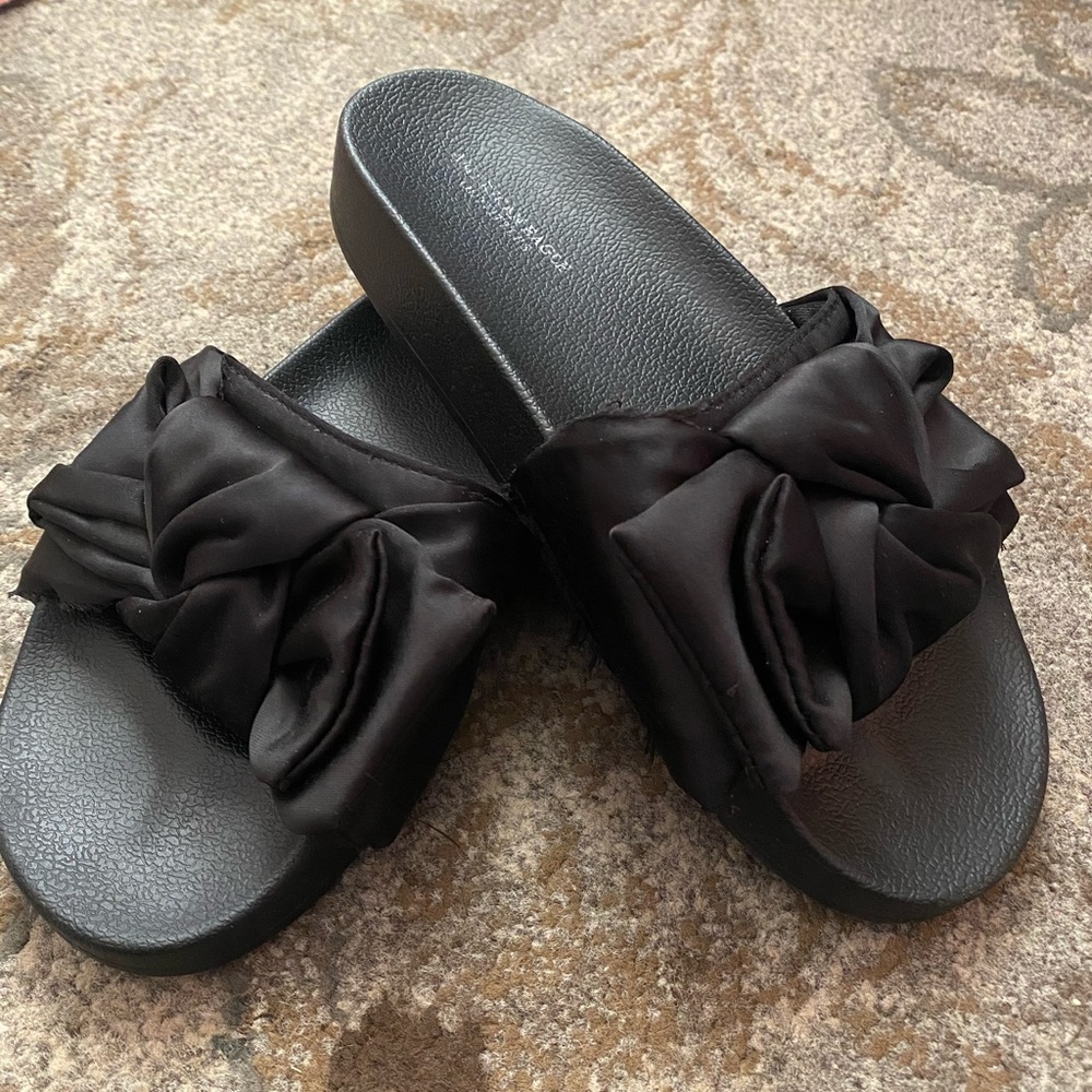 American Eagle Slides